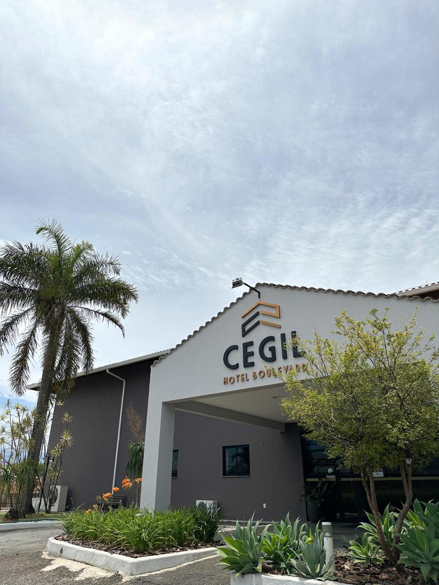 Cegil Hotel Boulevard Resende Exterior foto
